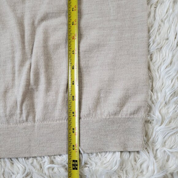 J. Crew Merino Wool V-Neck Sweater Size Medium -‎ Style J7958 - Picture 9 of 14